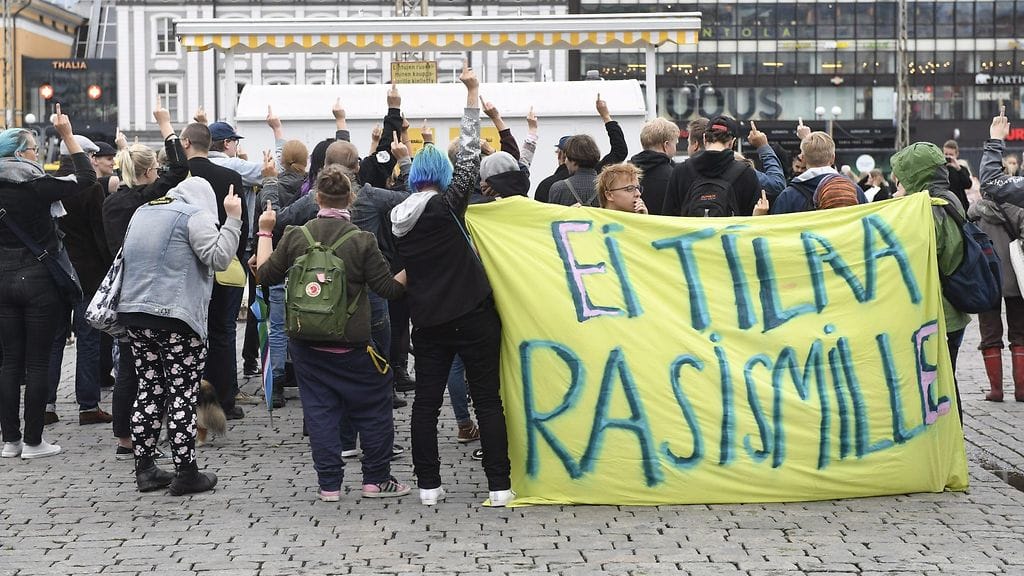Turun mielenosoitus Suomi ensin 19.08.2017