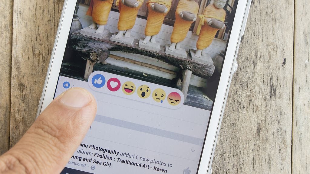 Jos kaverisi alkaa tykkäämään oudoista sisällöistä, tälle saattaa olla aiheellista huomauttaa asiasta. Kuvituskuva.