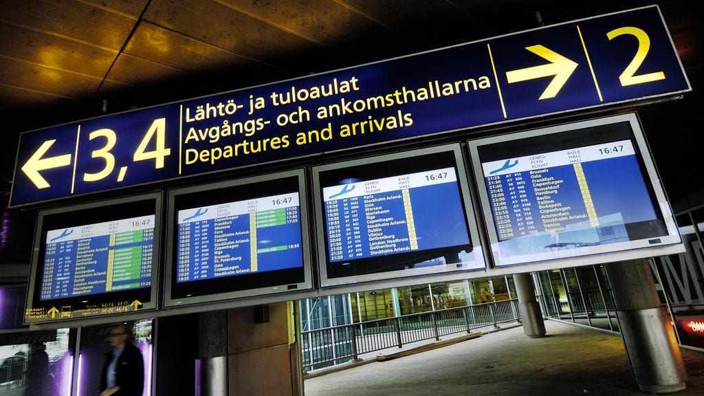 Helsinki-Vantaalla tapahtui tänään erikoinen operaatio, kun eräs matkustaja väitti hänen laukkunsa sisältävän räjähteitä.