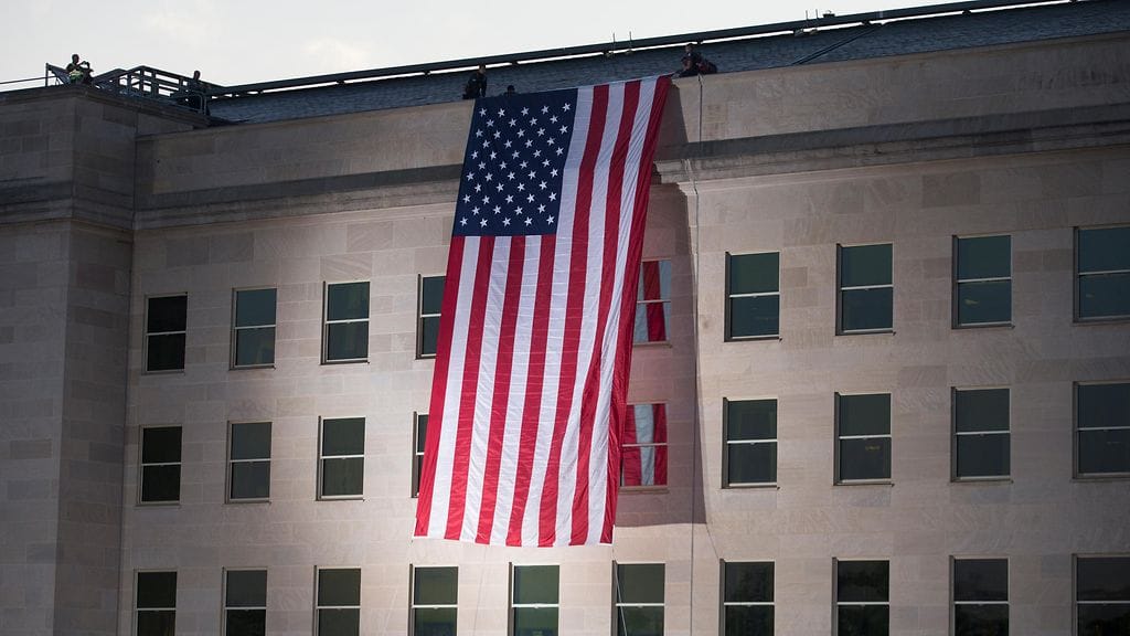 Myrkkylähetyksen osoitettiin Yhdysvaltojen puolustusministeriö Pentagoniin. Kuvituskuva.