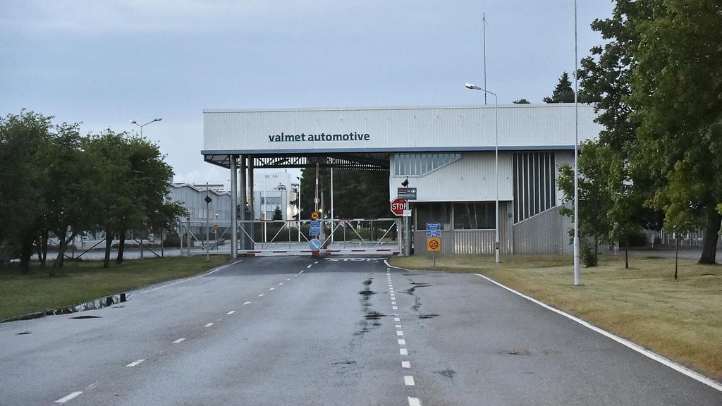 Uudenkaupungin autotehtaan pääportti.