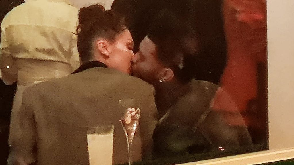 bella hadid ja the weeknd pusu