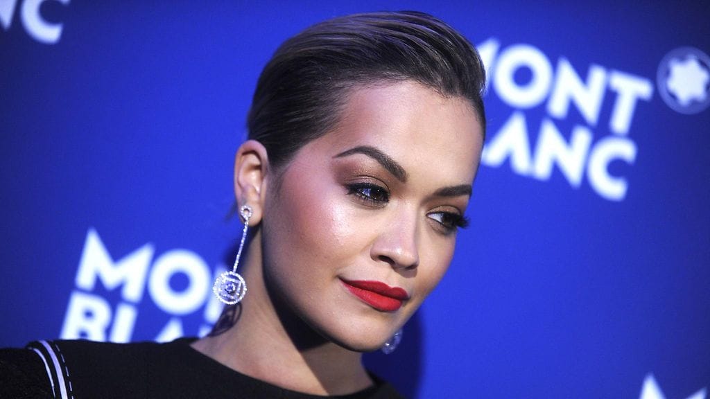 Muusikkona ja räväkkänä tyyliguruna tunnettu Rita Ora julkaisi Instagram-tilillään alusvaatekuvan.