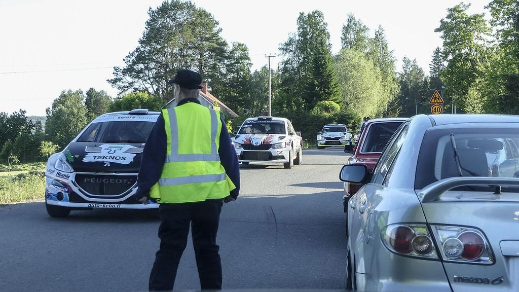 SM-rallissa Seinäjoella sattui kuolemaan johtanut onnettomuus.