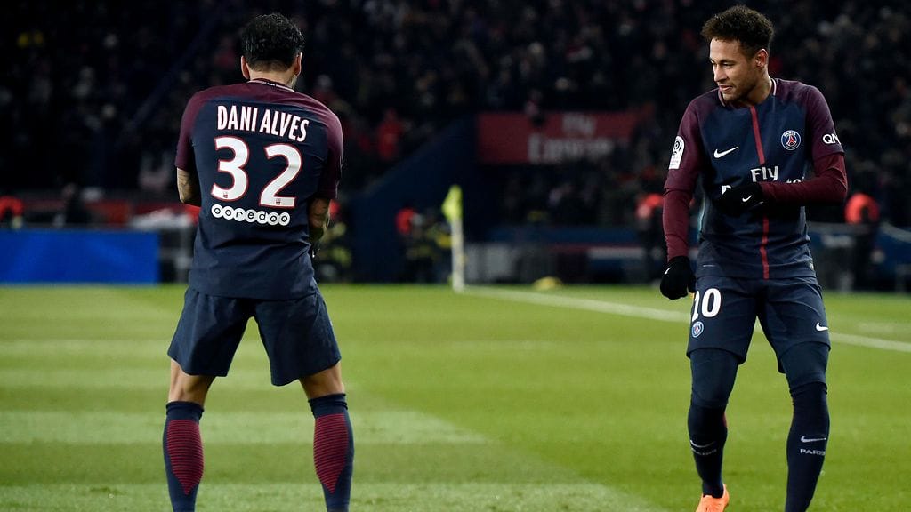Dani Alves ja Neymar