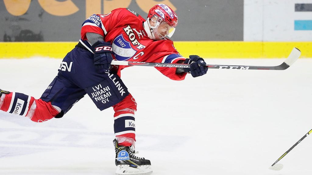 Lennart Petrellin tekemä maali hylättiin.