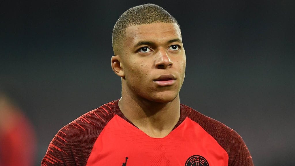 Kylian Mbappé on häikäissyt taidoillaan jalkapallokentillä.