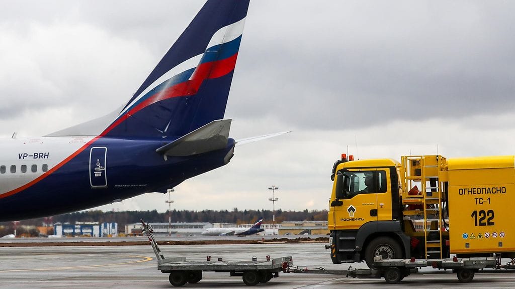 Arkistokuva. Yksi ihminen on kuollut Venäjällä matkustajakoneen alle Sheremetjevon lentokentällä, kertoo uutistoimisto AFP.