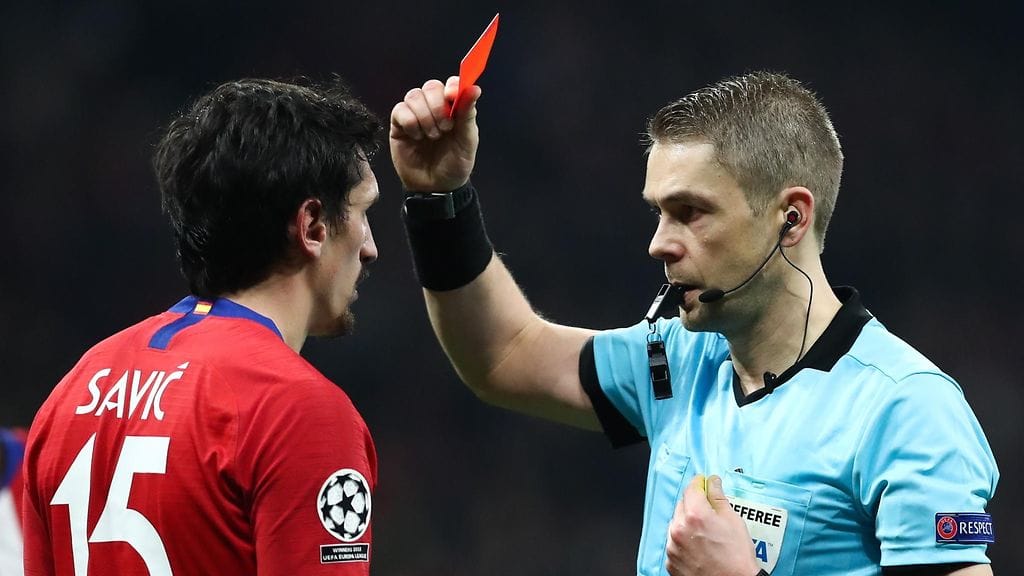Mattias Gestranius passitti Atletico Madridin Stefan Savicin ulos toisella jaksolla.
