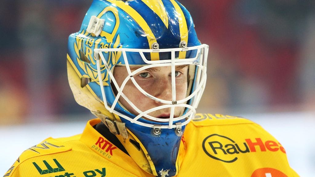 Lassi Lehtinen teki maalin TPS:ää vastaan Raumalla.