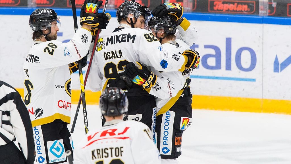Kärpät murskasi Tapparan Tampereella.