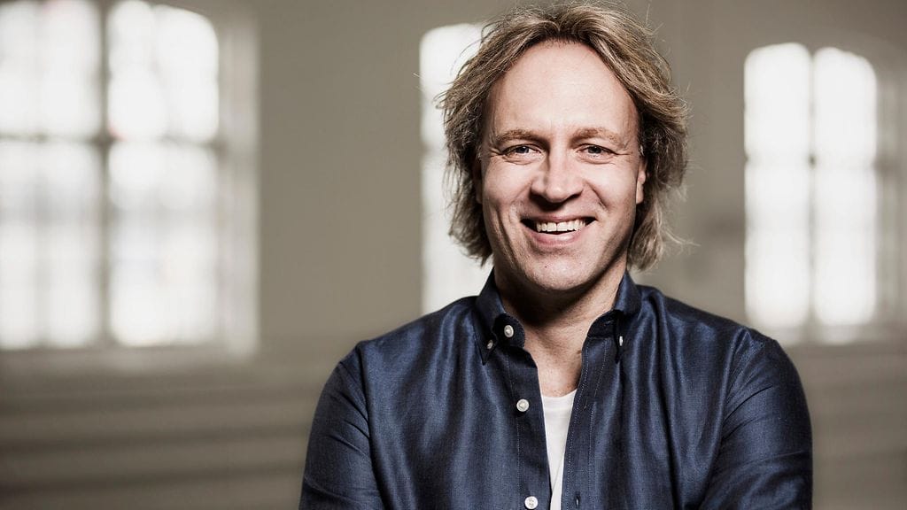 Kari Aihinen suosii pääsiäispöydässä pitkään haudutettuja lihoja.