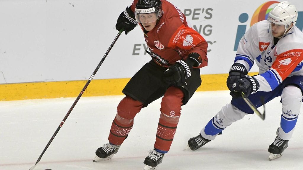 Joel Mustonen pääsee tavoittelemaan Frölundan paidassa CHL-mestaruutta.