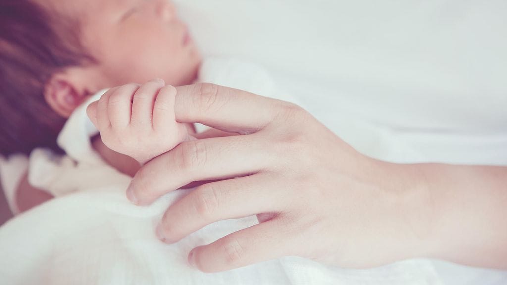 Kiinalaisvauva synnytti pojan, joka on 14. vauva maailmassa, joka on syntynyt siirretystä kohdusta.