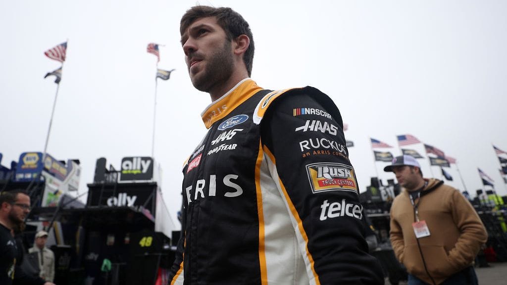 Daniel Suarez oli toinen NASCAR-sarjassa tulleen välienselvittelyn osapuolista.