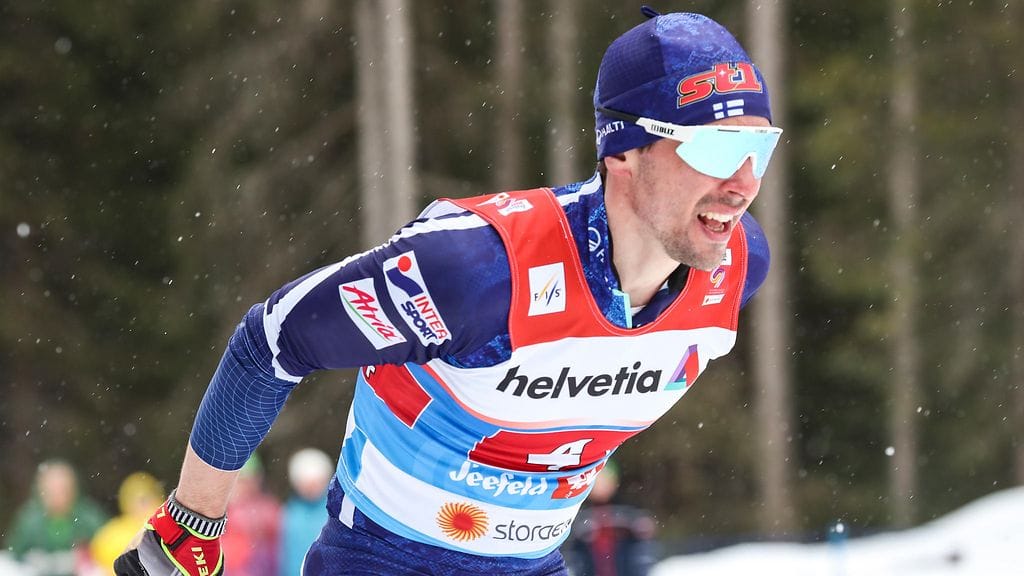 Ristomatti Hakola aloitti lupaavasti Falunin maailmancupin kisan sprintin.