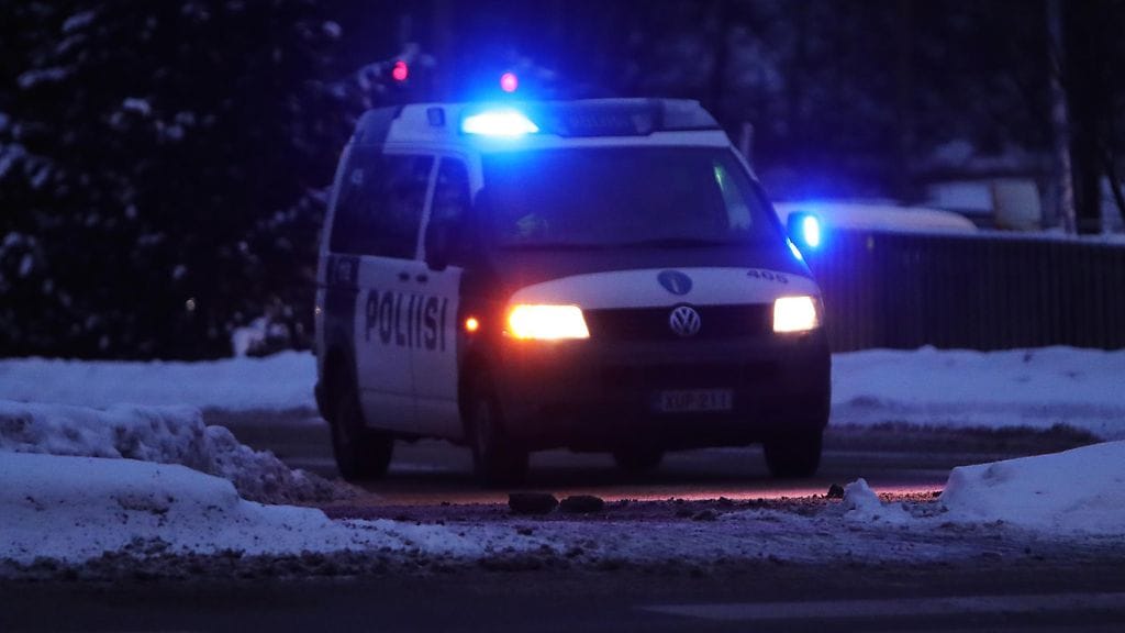 Poliisi määräsi kummatkin kaaharit väliaikaiseen ajokieltoon. Kuvituskuva.