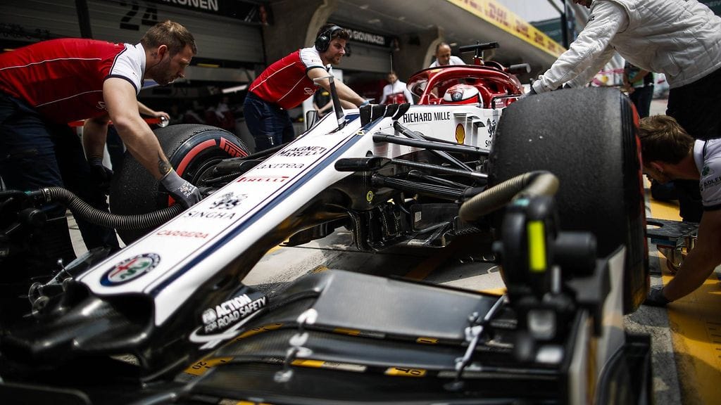 Kimi Räikkösen rengassarjat eivät osuneet kohdilleen Kiinan GP:n aika-ajoissa.