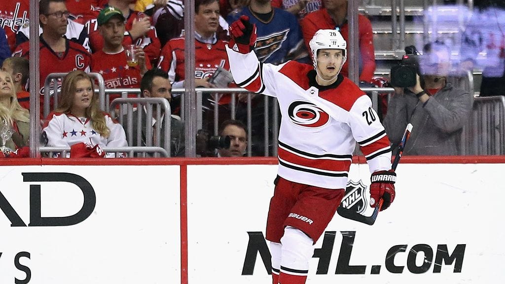 Sebastian Aho oli isossa osassa seitsemännessä ottelussa.