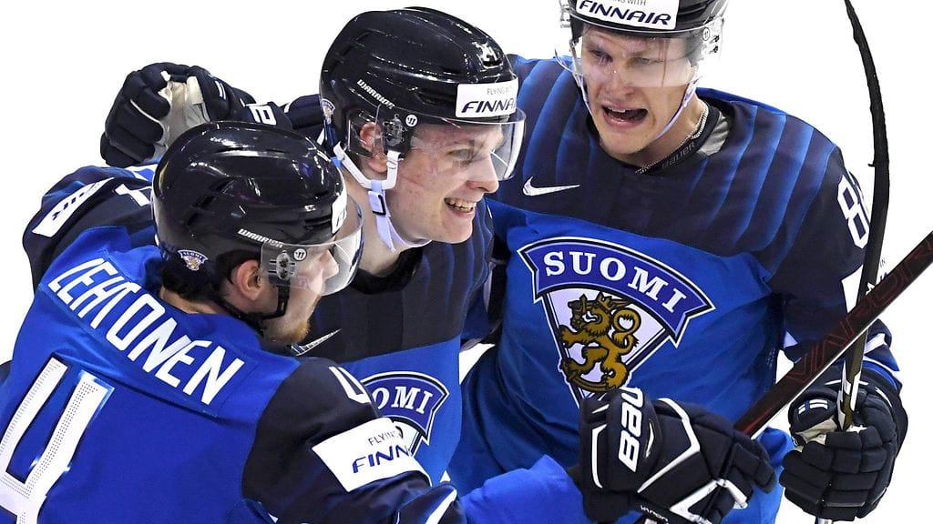 Suomi aloitti MM-kisat väkevästi Kanada-voitolla.