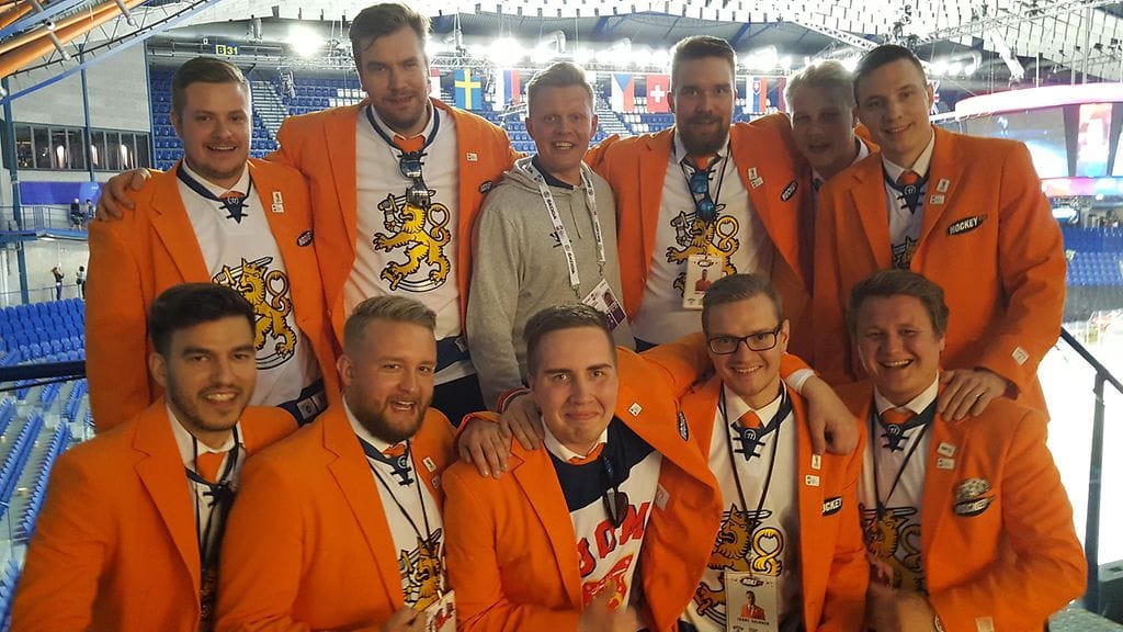 Hockey Night -tiimi tapasi viimein Mika Saukkosen Kosicessa.