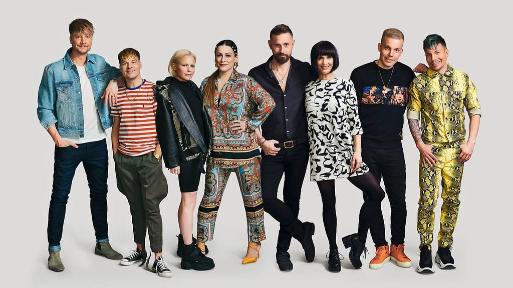 Uudella Vain elämää -kaudella ovat mukana Samu Haber, VilleGalle, Vesala, Erin, Lauri Tähkä, Maija Vilkkumaa, Elastinen sekä Antti Tuisku.