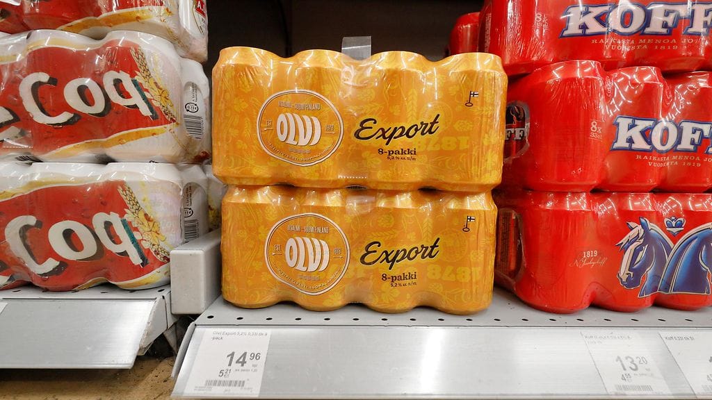 Verohallinnon mukaan Suomi menettää vuosittain jopa 100 miljoonaa verotuloja ulkomailta tilatun alkoholin takia.