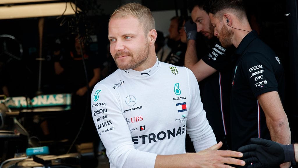 Valtteri Bottas esitteli Instagramissa Mercedes-Benzin G-sarjan autoa.