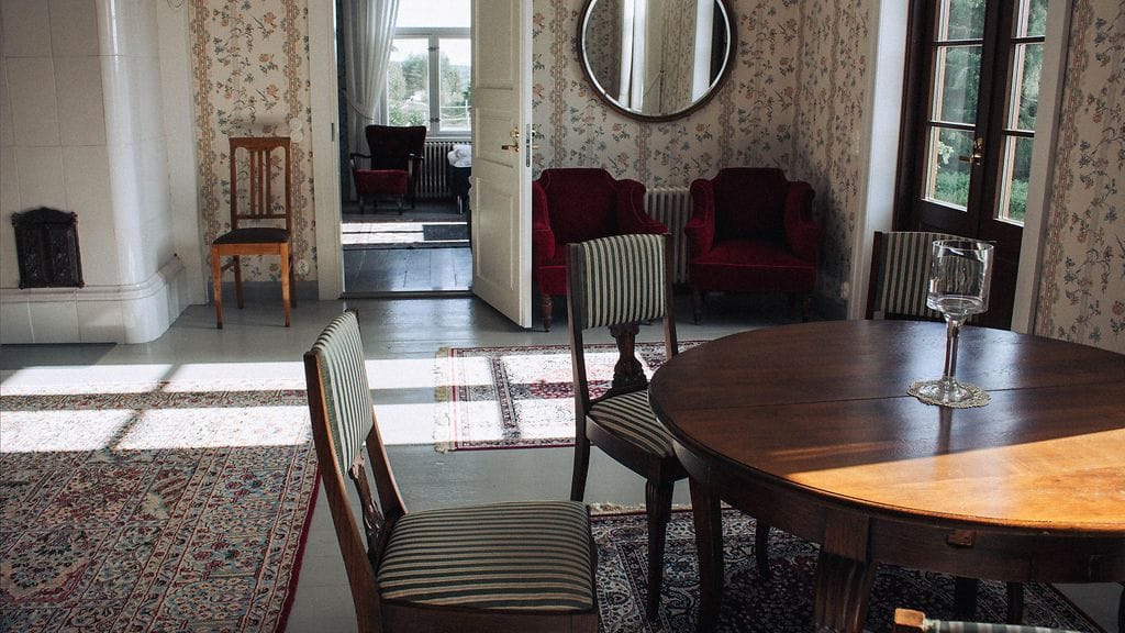 mattilan-majatalo-pytinki-olohuone-2