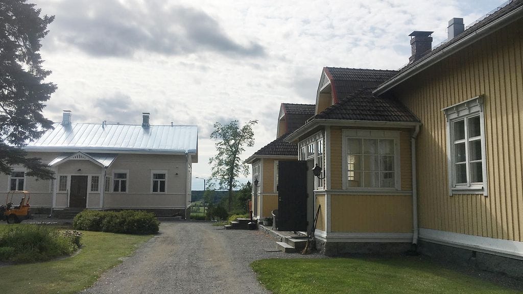 mattilan-majatalo-talot