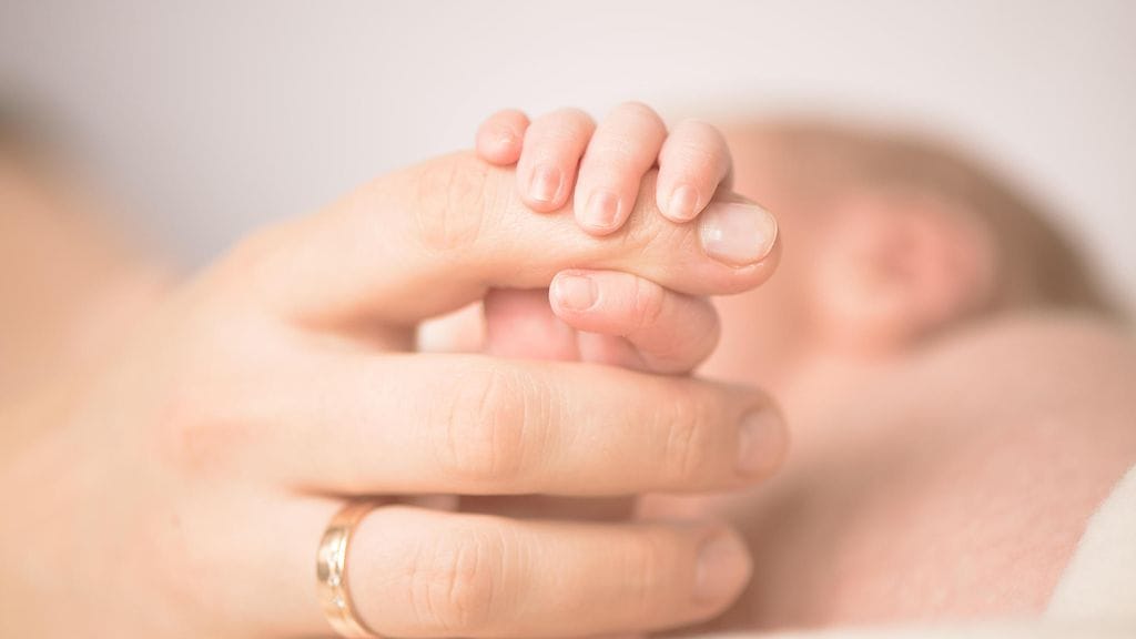 Pieni ikäero ja sama sukupuoli altistavat sisarkateudelle