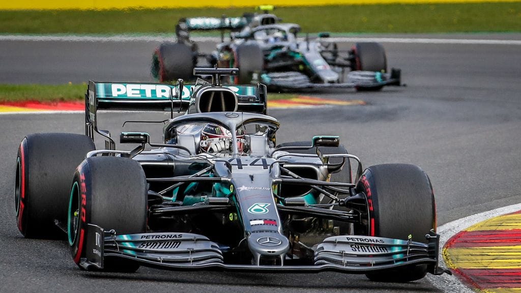 Lewis Hamilton sijoittui Belgian GP:ssä toiseksi ennen tallikaveriaan Valtteri Bottasta.