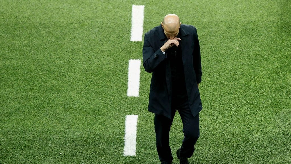 Zinedine Zidanella riittää tekemistä Real Madridin pelaamisen kanssa.