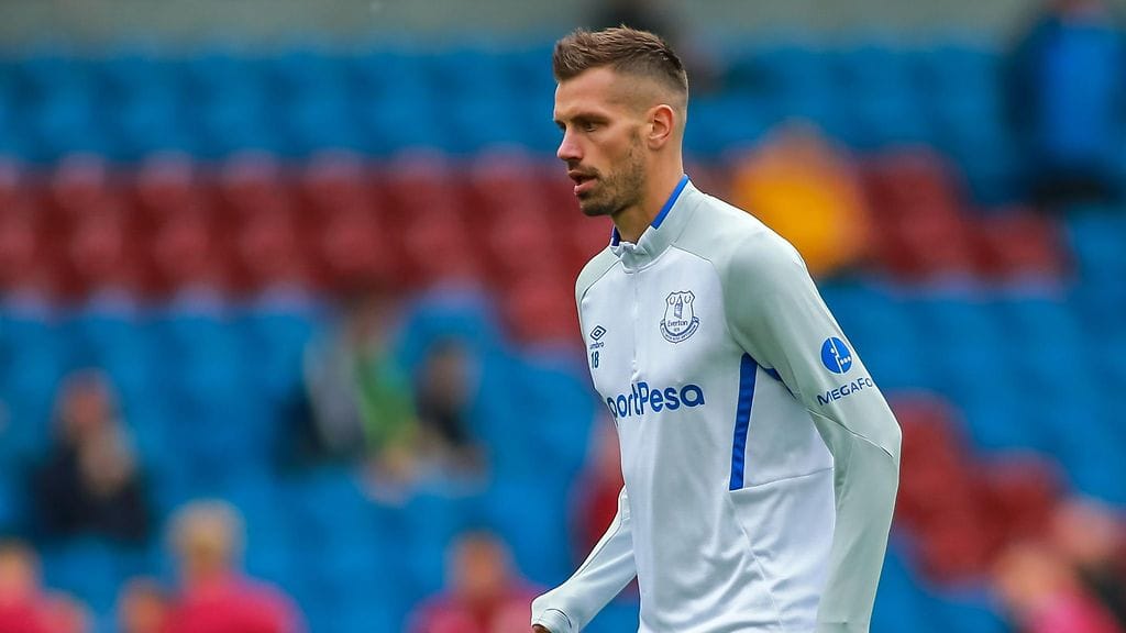 Evertonin Morgan Schneiderling teki upean eleen.