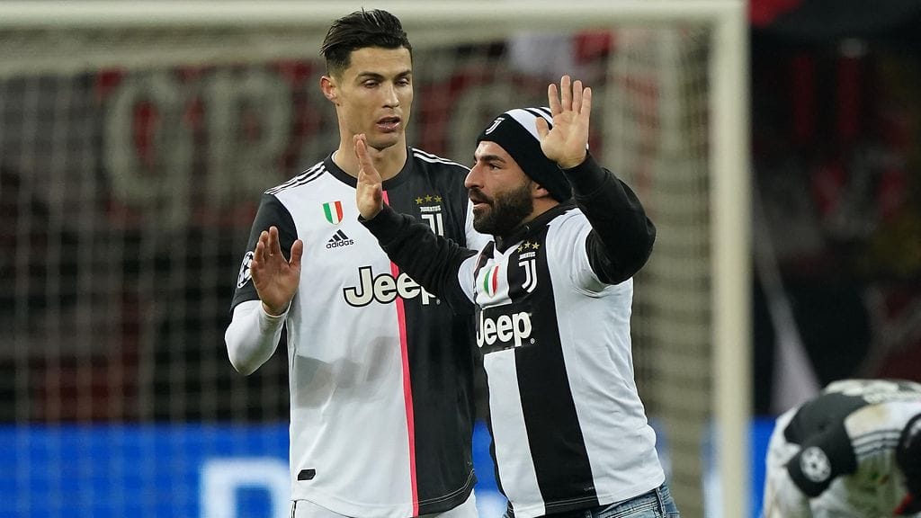 Mieskatsojia tarrasi Cristiano Ronaldoon kiinni.