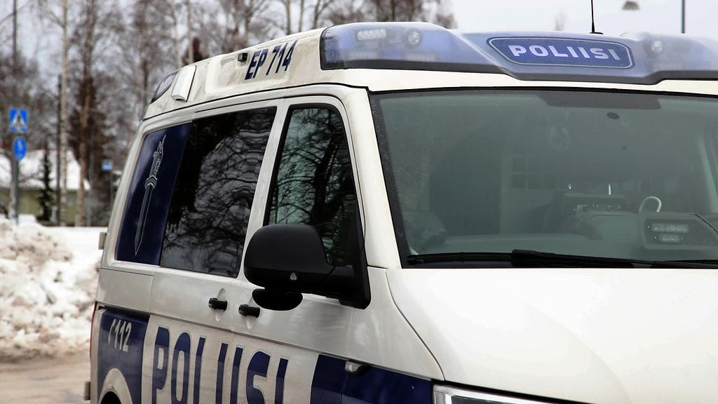 Poliisi kaipaa havaintoja Kemissä ja Keminmaassa tapahtuneisiin varkauksiin liittyen.