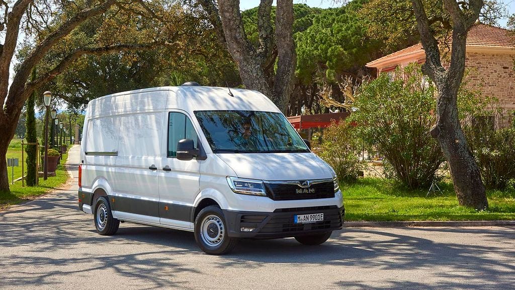 MAN eTGE:n toimintamatka yhdellä latauksella on 114 kilometriä.