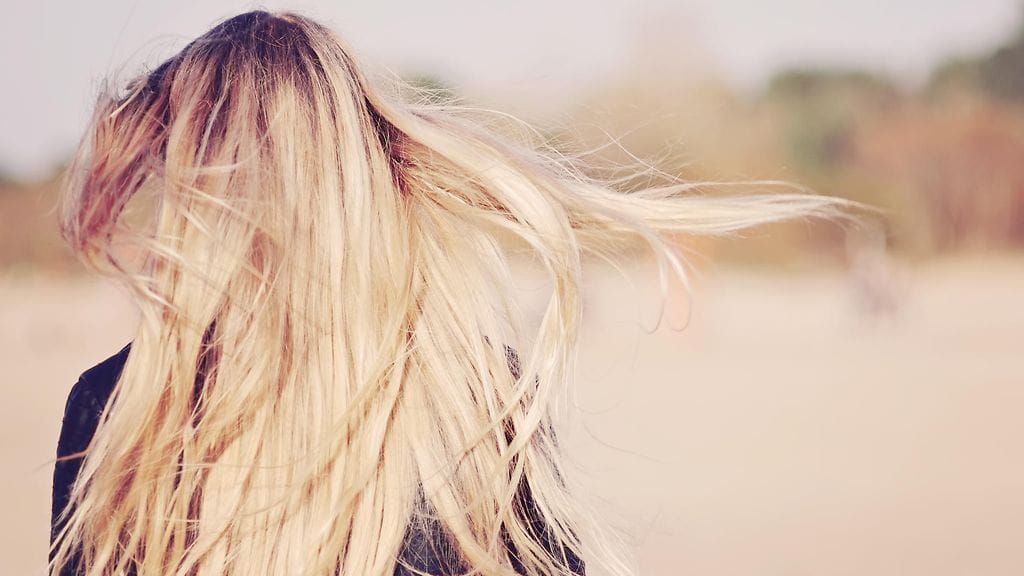 34-vuotiaan ukrainalaisen Alena Kravchenkon hiukset ovat 1,8 metriä pitkät.