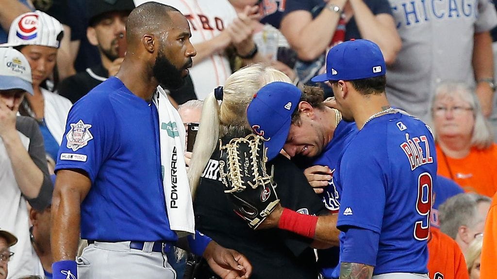 Albert Almora Jr. romahti lyötyään pallon epäonnisesti katsomossa ollutta kaksivuotiasta tyttöä päähän.