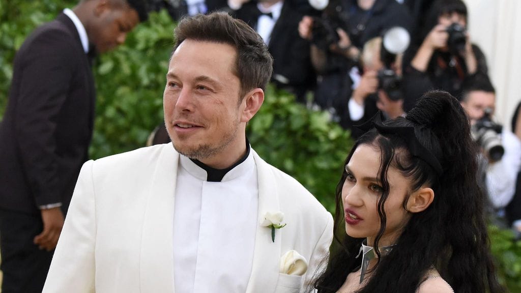 Elon Musk ja Grimes erosivat syyskuussa 2021.