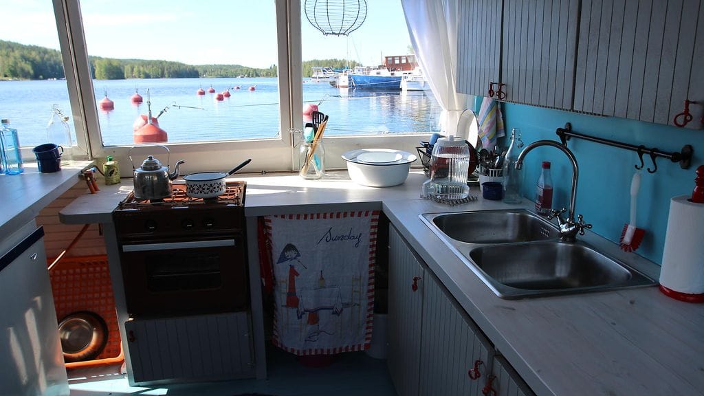 SKK6_Eps9_Jyvaskyla_Keittio_Kuvaaja_Emmi_Heijari