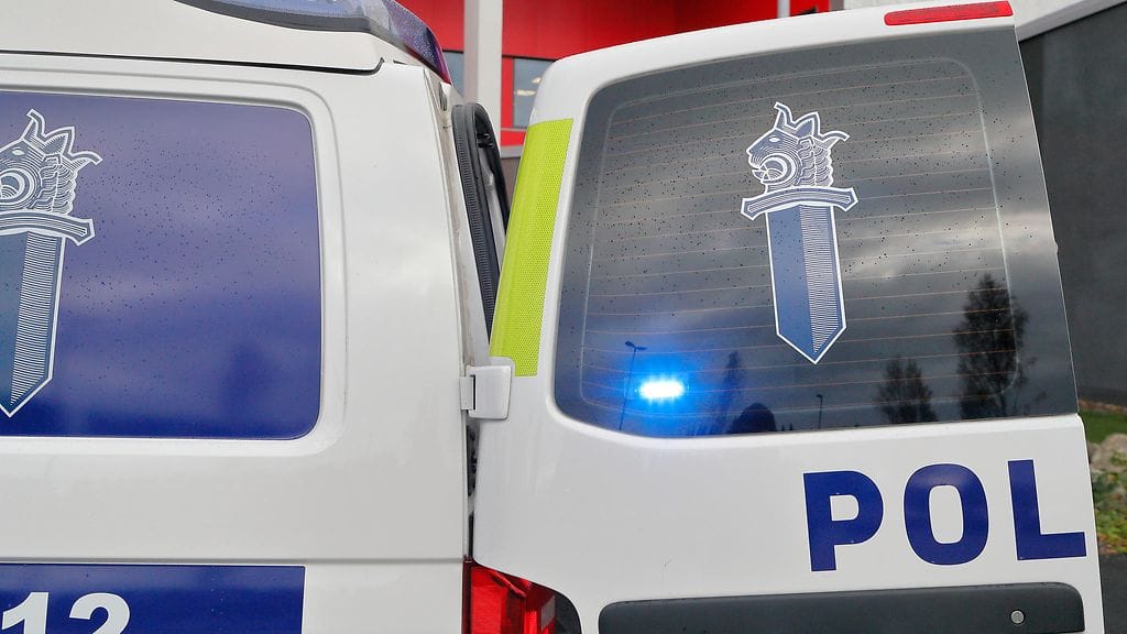 Tapausta tutkitaan tällä hetkellä tapon yrityksenä, törkeänä ryöstönä ja huumausainerikoksena.