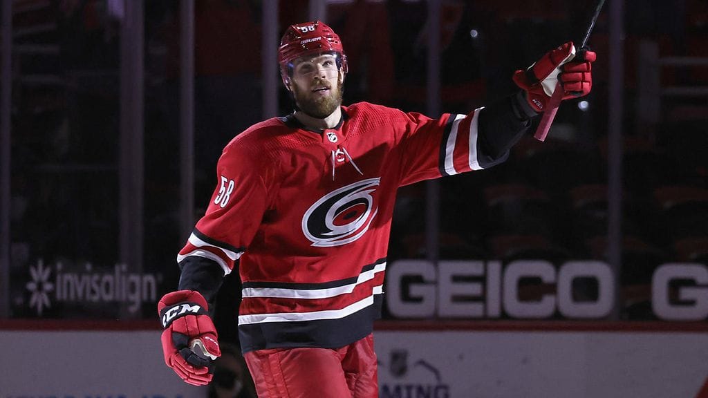 Jani Hakanpää palkittiin ottelun ykköstähtenä.