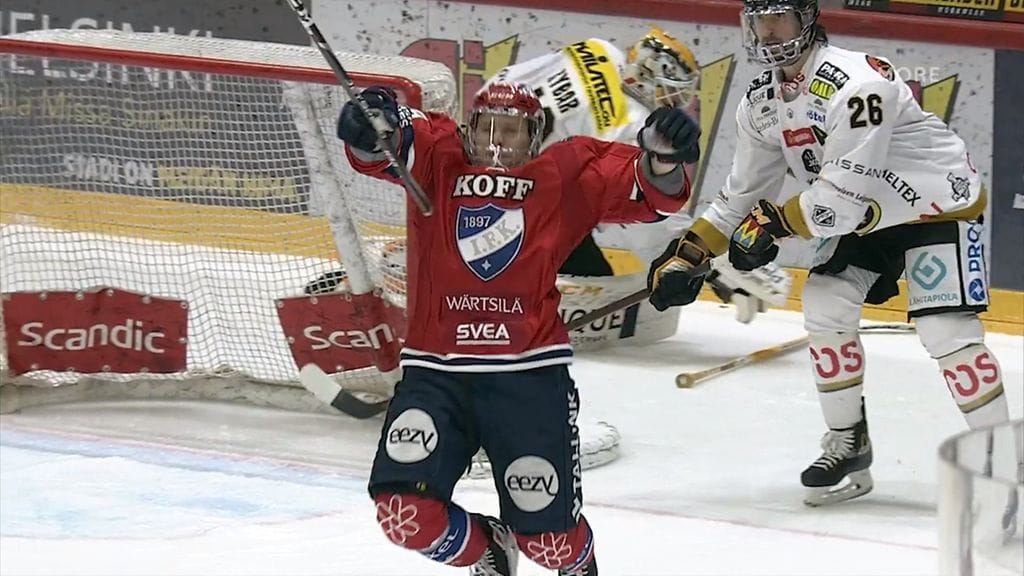 Juho Keränen yritti kalastaa Kärppien Shaun Heshkalle rangaistusta.