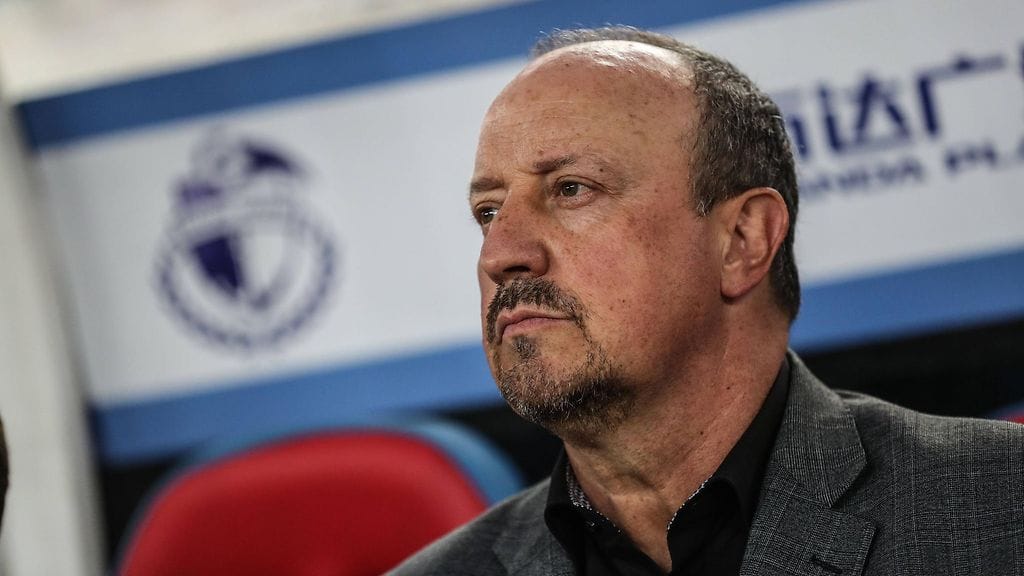 Rafael Benítez on hyppäämässä Evertonin puikkoihin, mikä on herättänyt seuran faneissa myös vastustusta.