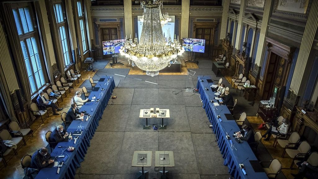 Hallituksen neuvottelut on käyty korona-aikana Säätytalossa. Budjettiriihi alkaa Säätytalossa huomenna.