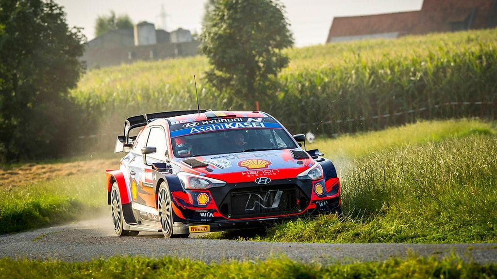 Thierry Neuville nousi Belgian MM-rallin kärkeen.
