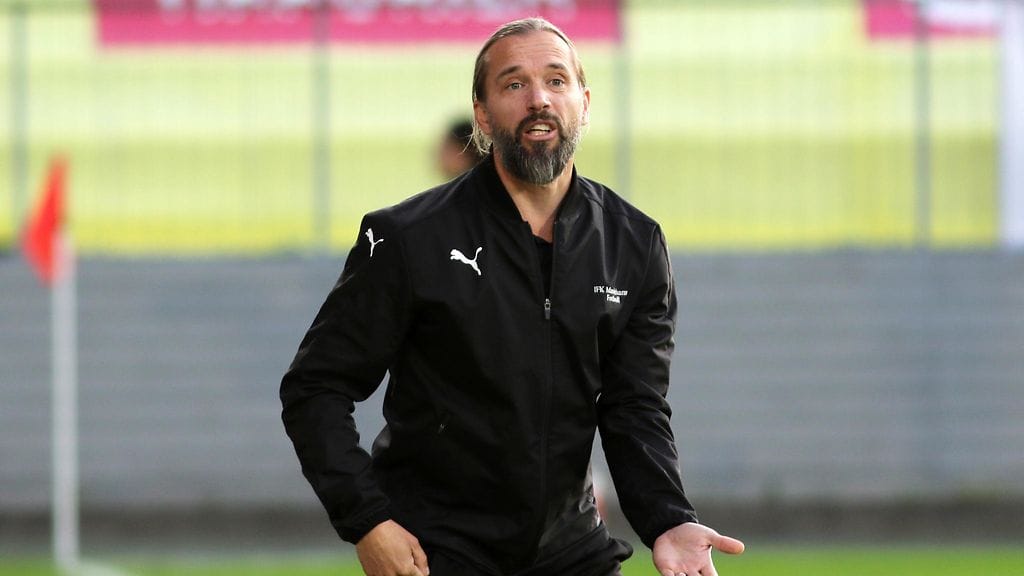 Toista kauttaan IFK Mariehamnin päävalmentajana toiminut Lukas Syberyjski sai lähtöpassit.