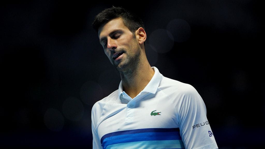 Novak Djokovicin 21. grand slam -voiton tavoittelu uhkaa kariutua viisumiongelmiin.