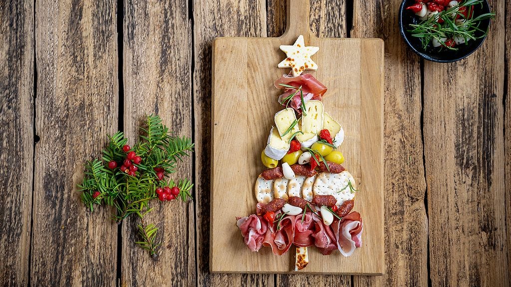 kuusenmallinen-leikkelevati-1-211025_Z720585